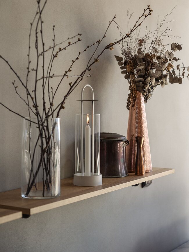 Lotus Φανάρι, μαύρο