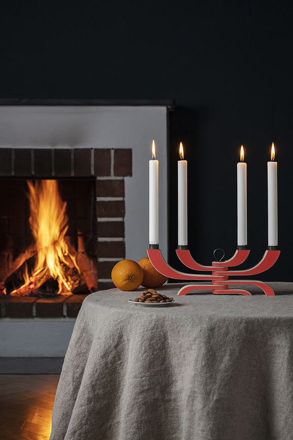 Nordic Svečnik, črn