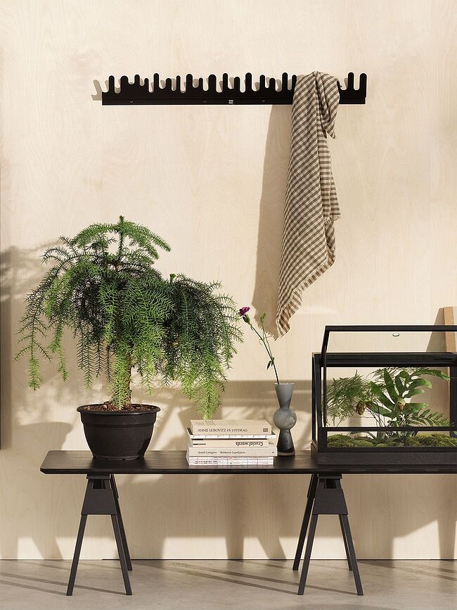 Perchero de pared Wave, negro