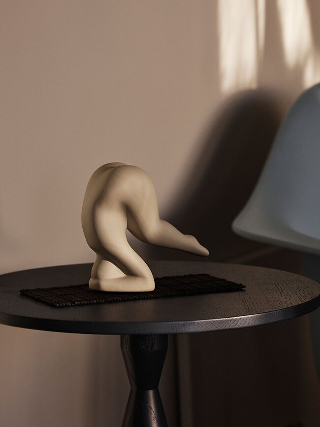 Yoga No.1 Figurica dekorativna svijetlosiva