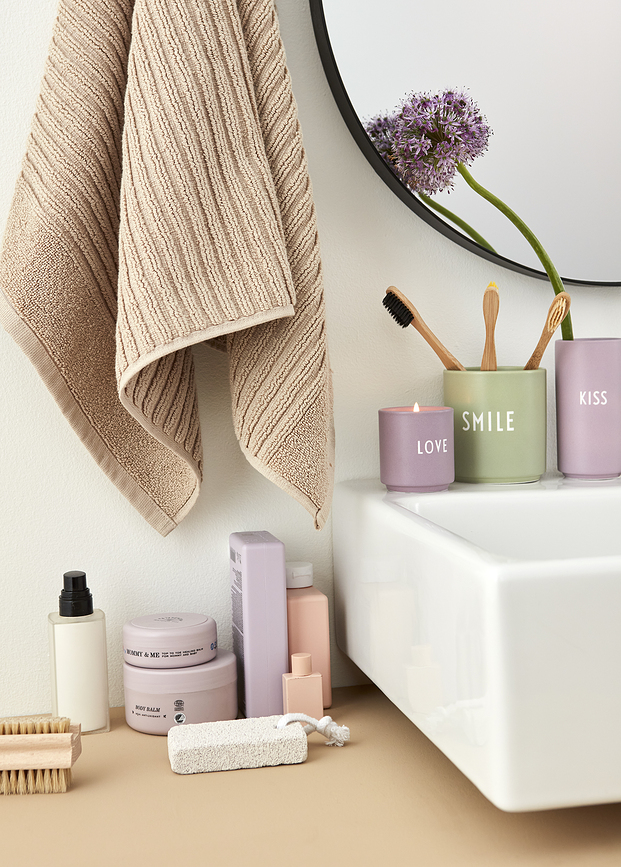 Design Letters Bougie Parfumée Hello