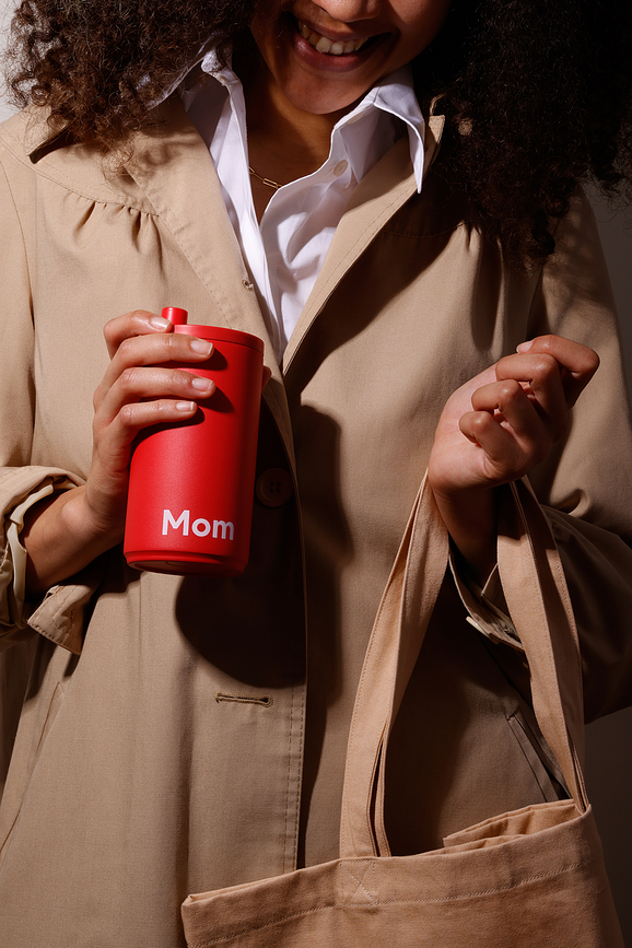 Design Letters Mom Tasse de Voyage 350 ml, rose