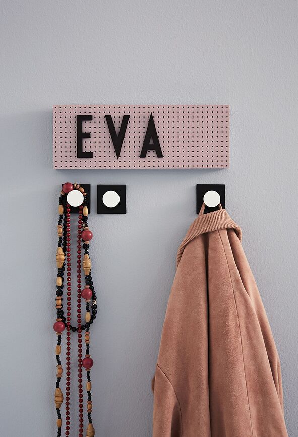 Design Letters ΠΙΝΑΚΑΣ, μαύρος