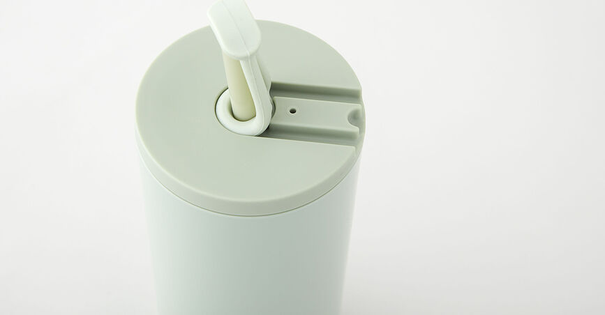 Design Letters Life Potovalni lonček, 500 ml, moder, s slamico