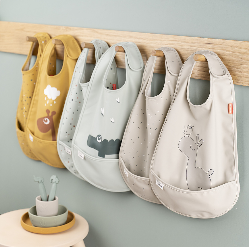 Baberos con bolsillo Done by Deer Lalee, Pack de 2