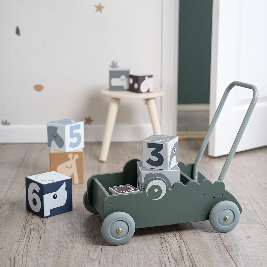 Deer Friends Cubes à empiler, avec chiffres et animaux, Lot de 8