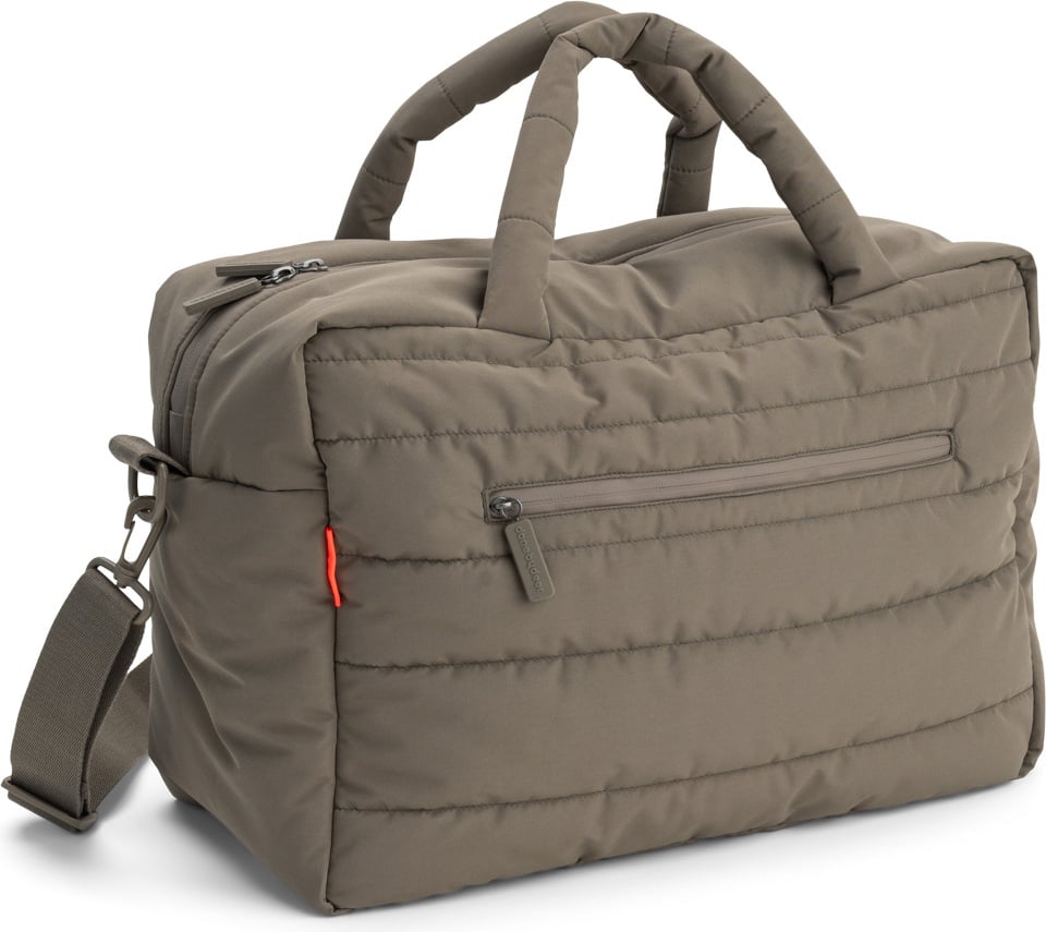 Done by Deer Wickeltasche für Kinderwagen gesteppt 24 l, taupe, mit Wickelunterlage