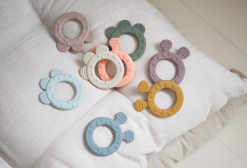 Mordedores Deer Friends, beige y coral, Pack de 2