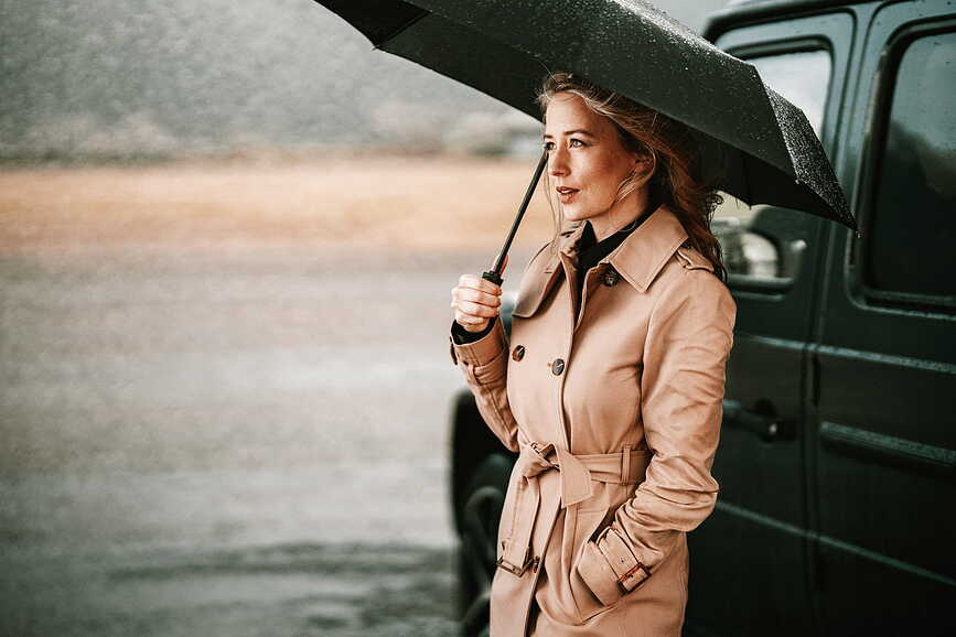 Doppler Superstrong Dežnik, črn