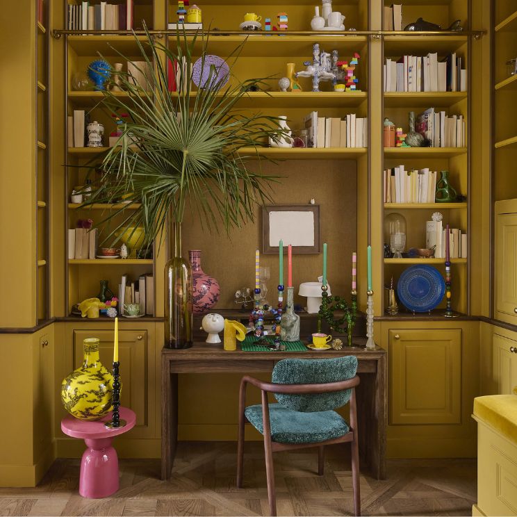 Office decorated in Polspotten style: vintage, colorful