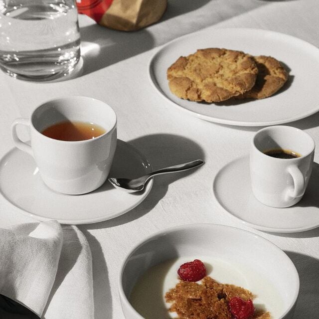 Tazas de café en una mesa