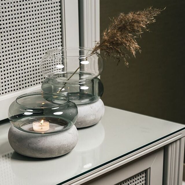 δύο κηροπήγια