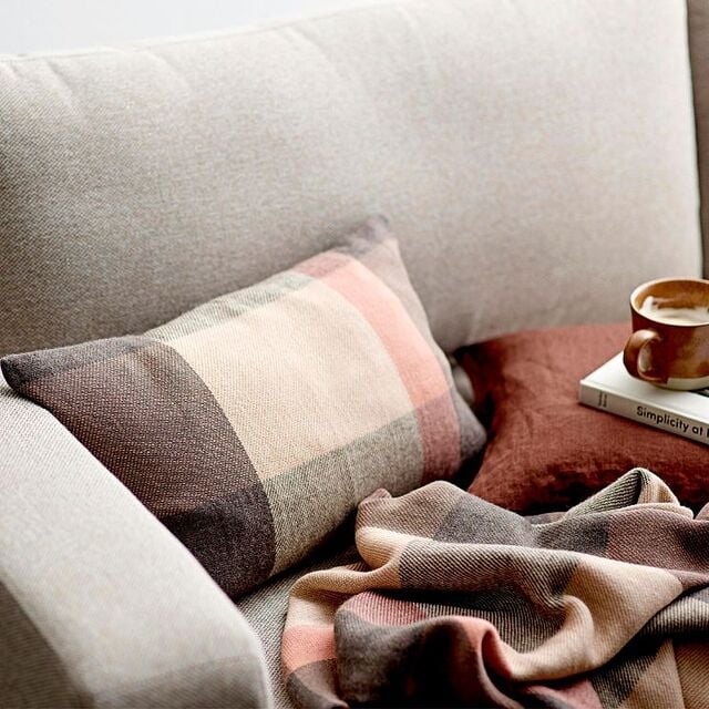 Manta Sodahl Embrace