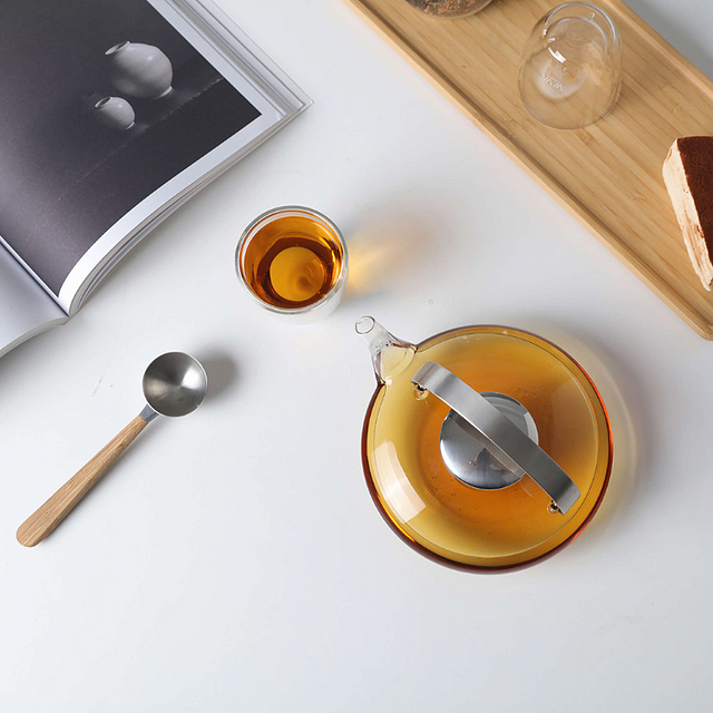 Infusor de té de cristal con forma de hoja