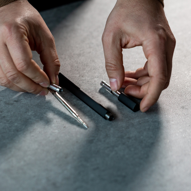 extraordinary office accessories from Pininfarina Segno