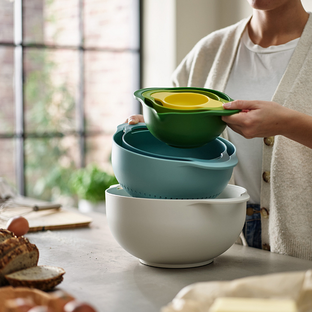 Joseph Joseph kitchen bowl set