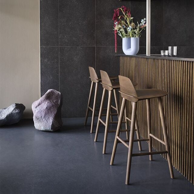 muuto bar stool