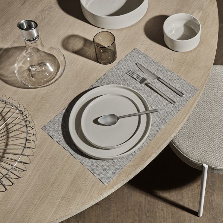 elige un juego de cubiertos que combine con tu decoración