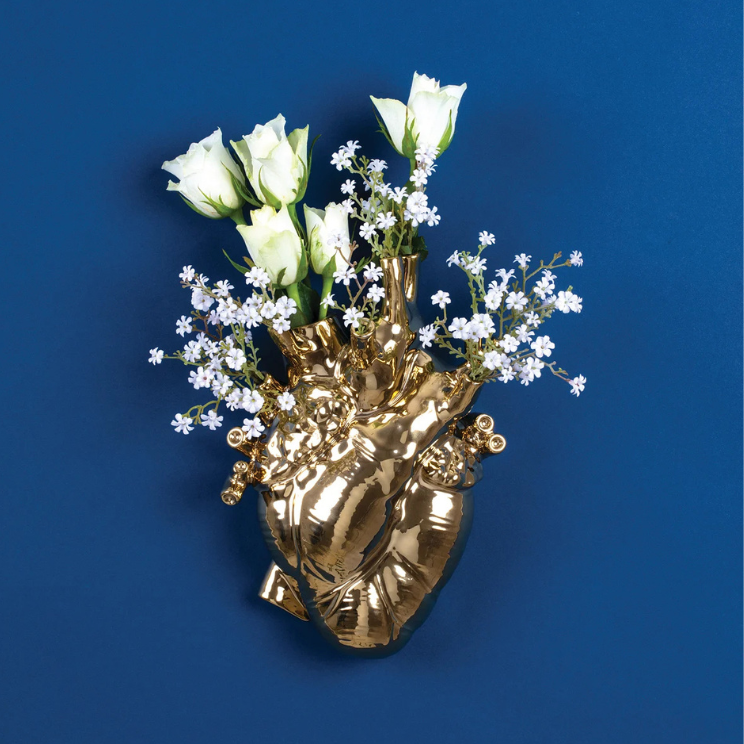 Love in Bloom Seletti vaas in de vorm van een anatomisch hart