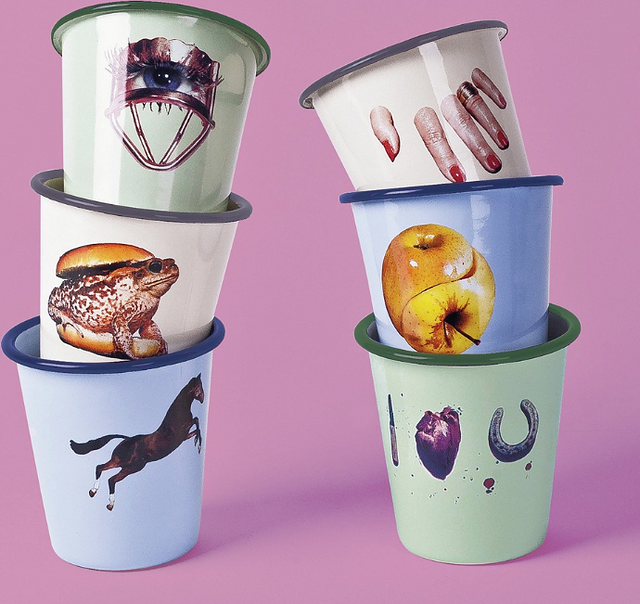 Mokken uit de Seletti Wears Toiletpaper collectie
