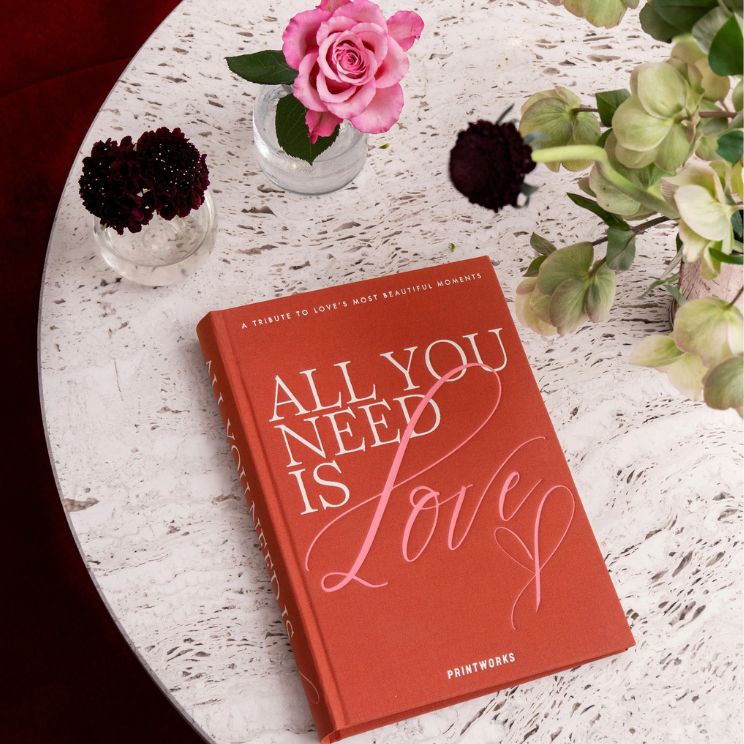 Album Printworks 'All You Need Is Love'