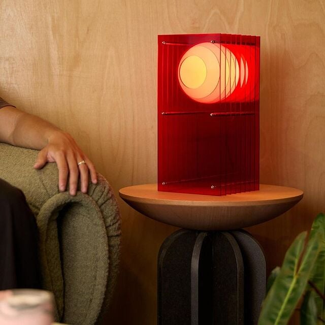 lampe bang colorée - un accent design dans l'appartement