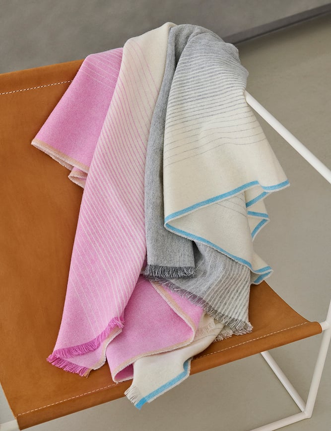 Carte Postale Deka 130 x 200 cm crveno-siva