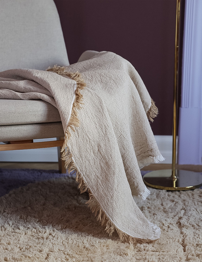 Daisy Odeja, 130 x 180 cm, kamela