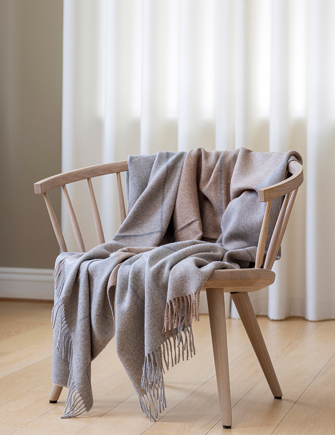 Manta Blocks, 130 x 190 cm, beige y gris