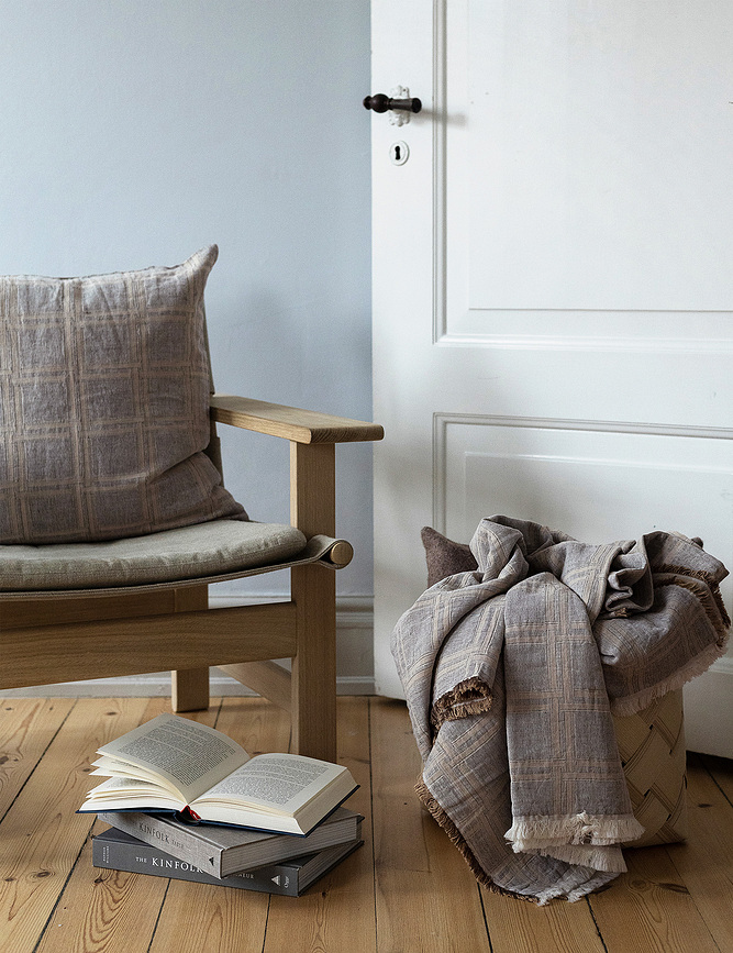 Manta Dahlia, 130 x 180 cm, gris-beige