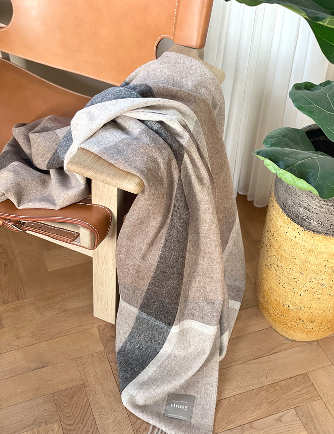 Manta Manhattan, 130 x 200 cm, gris y beige