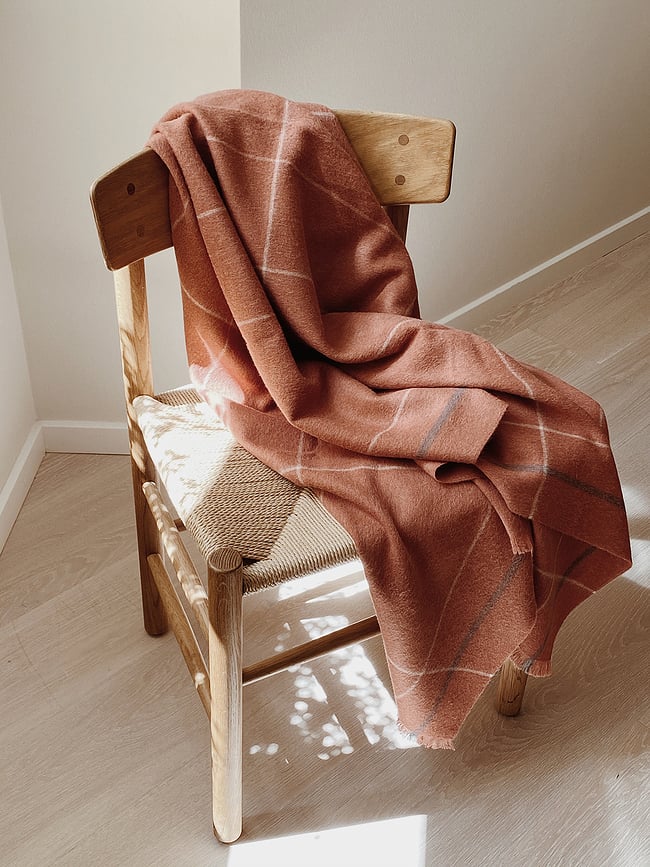 Square Deka 130 x 190 cm svijetlocrvena