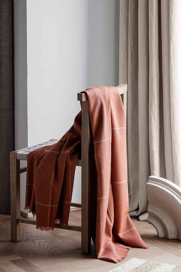 Square Deka 130 x 190 cm svijetlocrvena