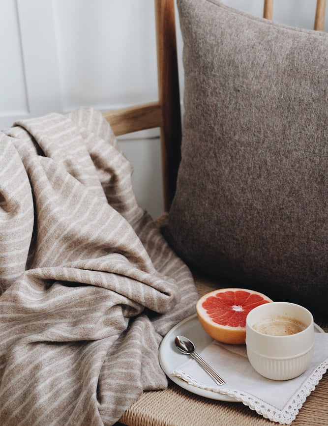 Stripes Deka 130 x 200 cm siva