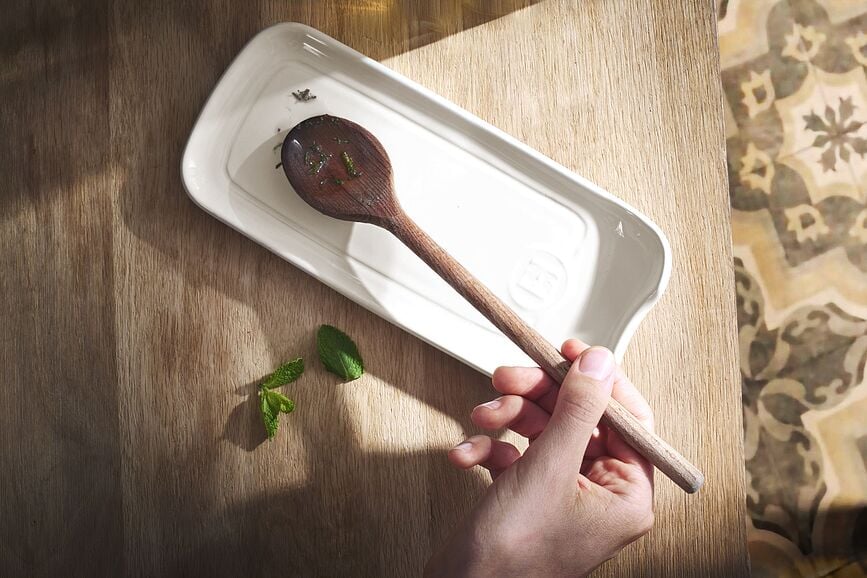 Reposacucharas Emile Henry II, color trufa