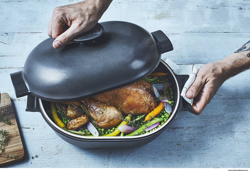 Delight Cocotte ovale 4,5 L, en céramique, noire