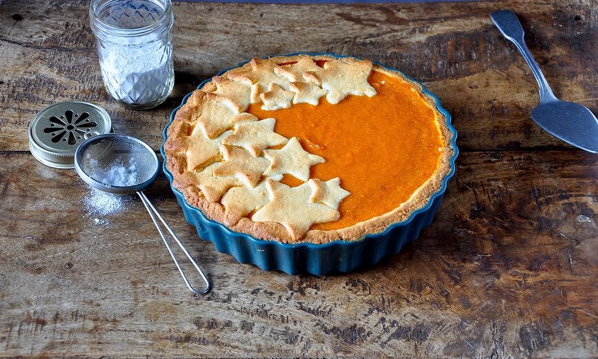 Emile Henry Kalup za tart duboki keramički 28 cm crveni