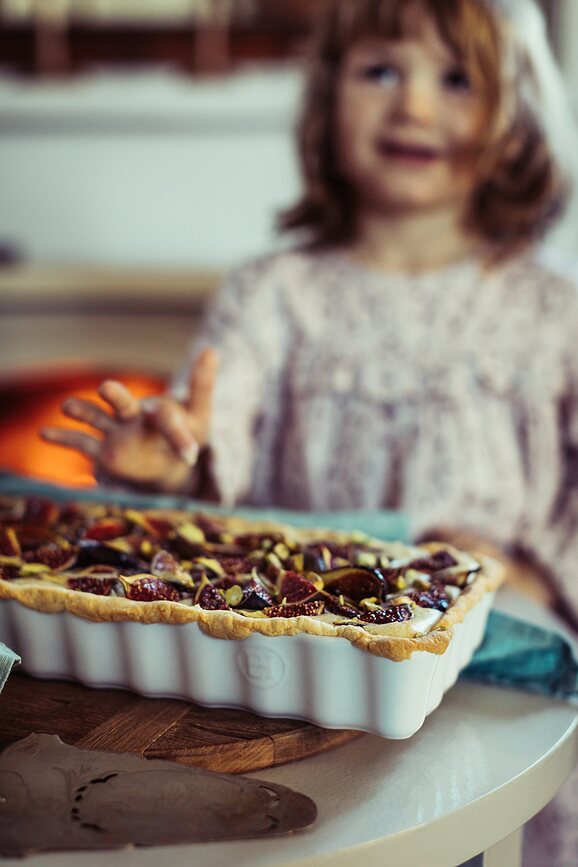 Emile Henry Pekač za pito keramičen, 15 x 36 cm, rdeč