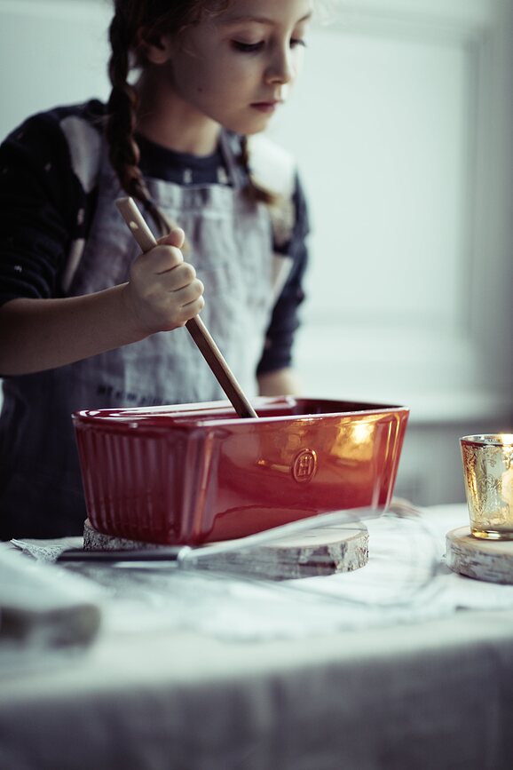 Emile Henry Φόρμα για Κέικ, 31 cm, κόκκινη