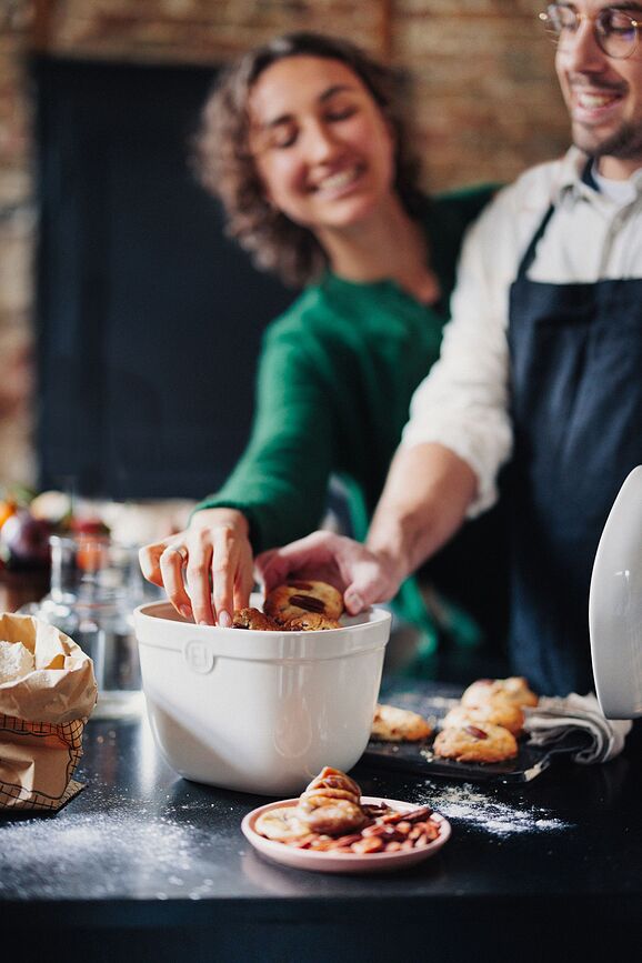 Emile Henry Posoda za piškote, 2,75 l