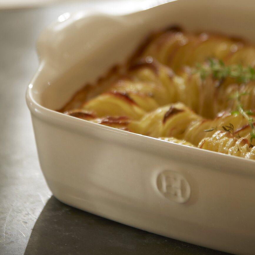 Emile Henry Vatrostalna Posuda 14,5 x 22 cm bijela