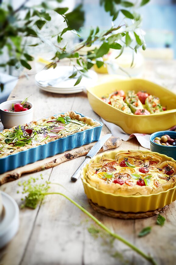 Emile Henry Posuda za Pečenje kvadratna 24 cm crvena