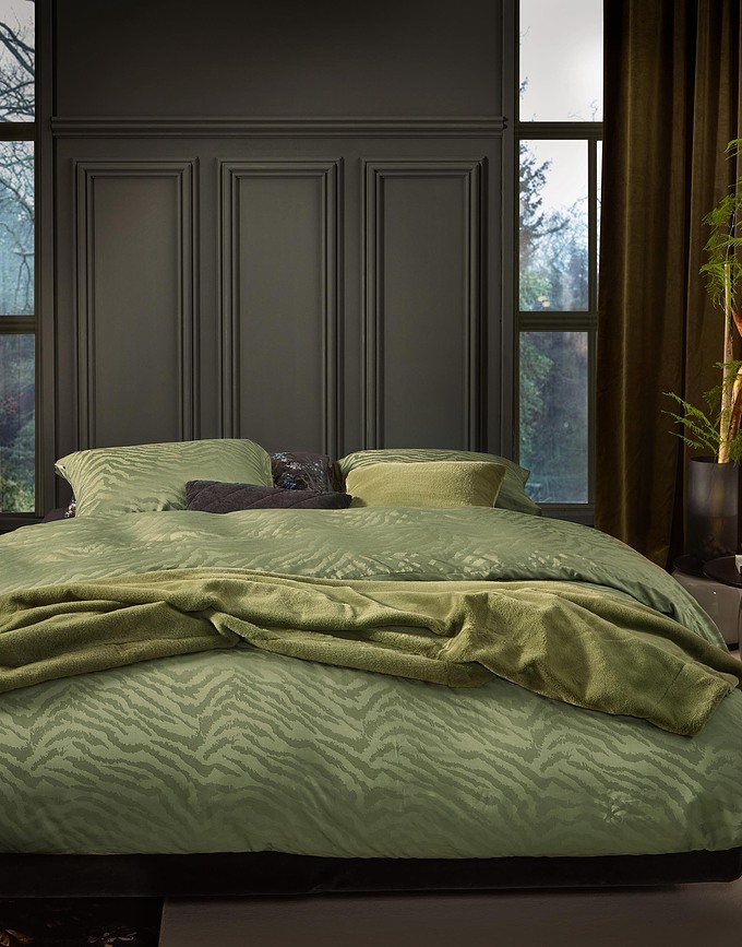 Belen Housse de Couette 260 x 220 cm, verte, fermeture à rabat, 2 taies d'oreiller 60 x 70 cm, Set 3 pièces