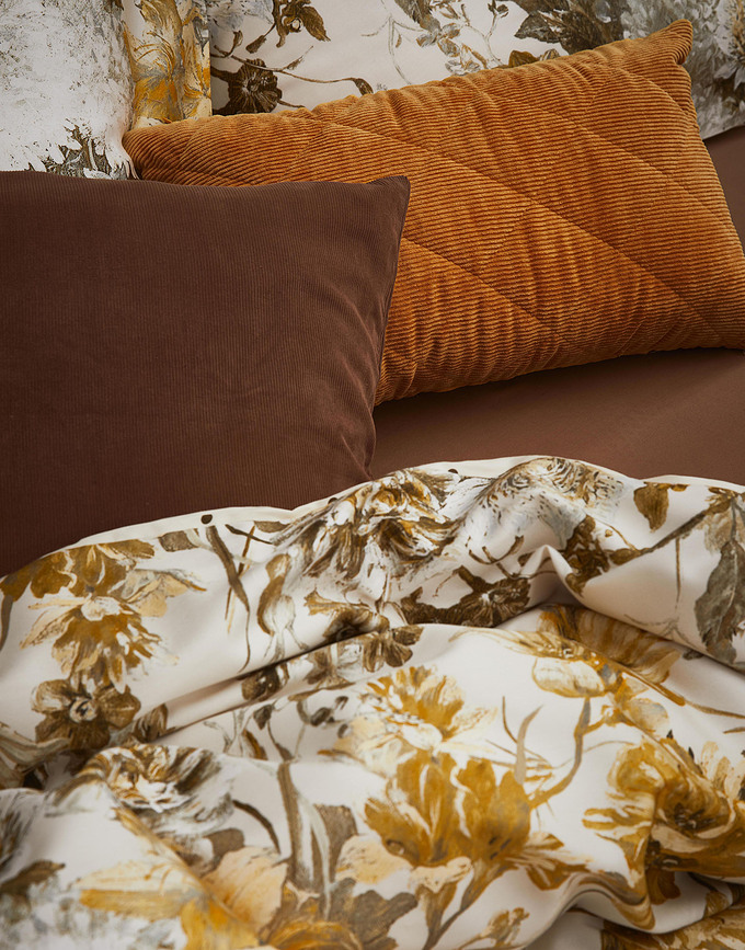 Billie Coussin, bleu marine foncé