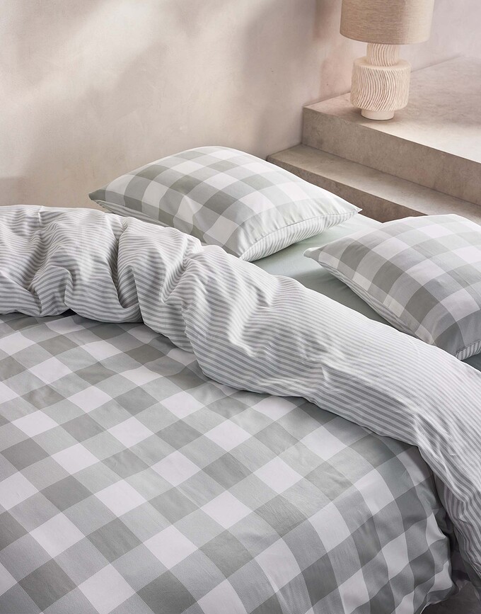 Chess Housse de Coussin 60 x 70 cm, blanche et vert pâle