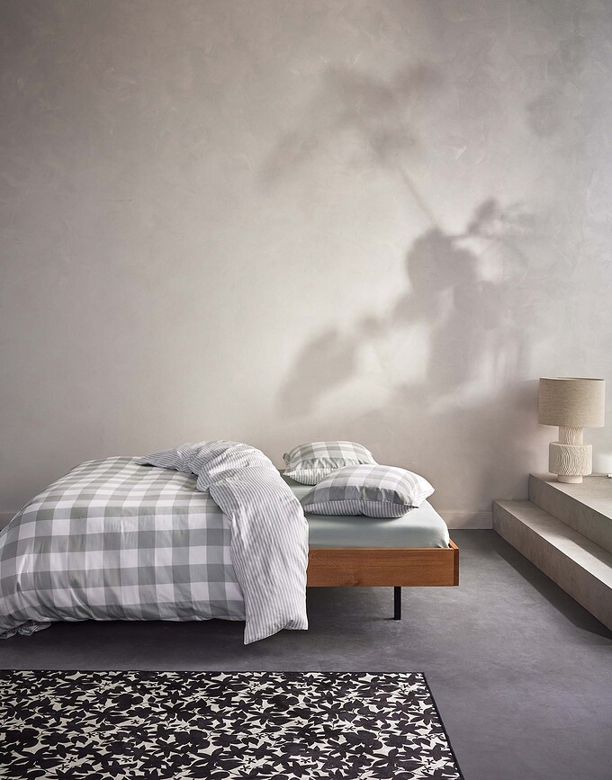 Chess Σετ Παπλωματοθήκης κλείσιμο με φάκελο, 200 x 220 εκ., λευκό-ανοιχτό πράσινο, με 2 μαξιλαροθήκες 60 x 70 εκ.