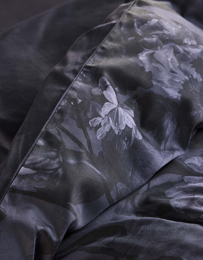 Floor Posteljnina, 135 x 200 cm, temno modra, z blazino 80 x 80 cm, zapiranje na zadrgo