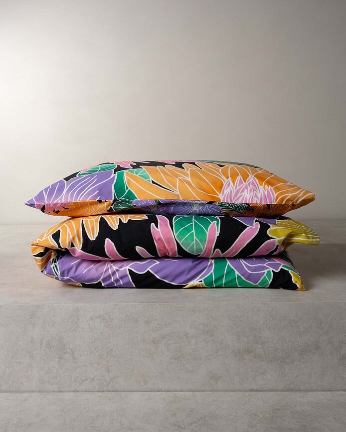 Juego de Funda Nórdica Flower Fling, 240 x 220 cm, negra, con 2 fundas de almohada 60 x 70 cm, cierre de solapa