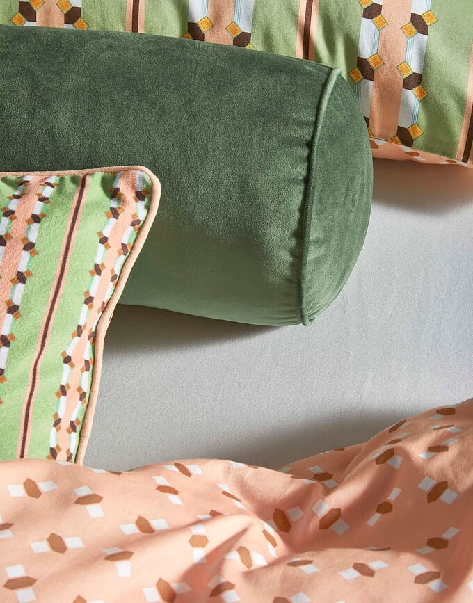 Funda Nórdica Iva, 260 x 220 cm, verde y rosa, cierre de solapa, con 2 fundas de almohada 60 x 70 cm