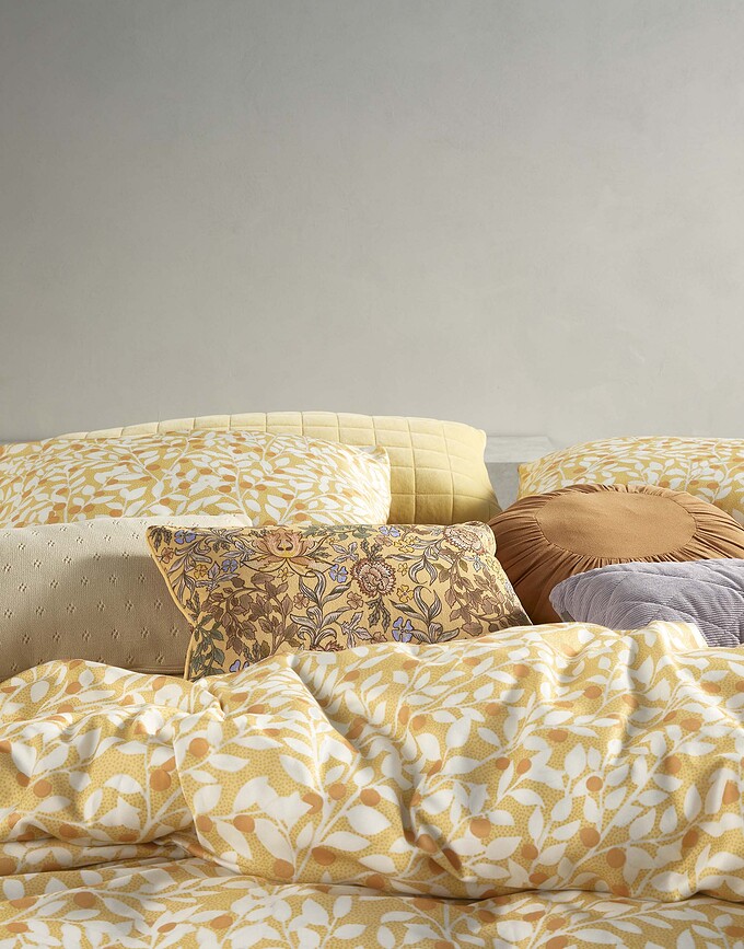 Funda Nórdica Lenthe, 260 x 220 cm, amarilla, cierre de solapa, Set de 3 piezas (2 fundas de almohada 60 x 70 cm)